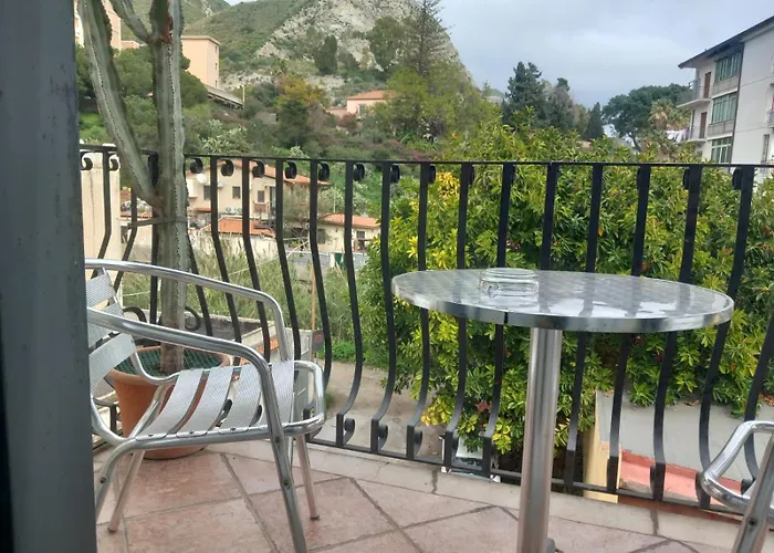 Sole Mare Bed & Breakfast 3*